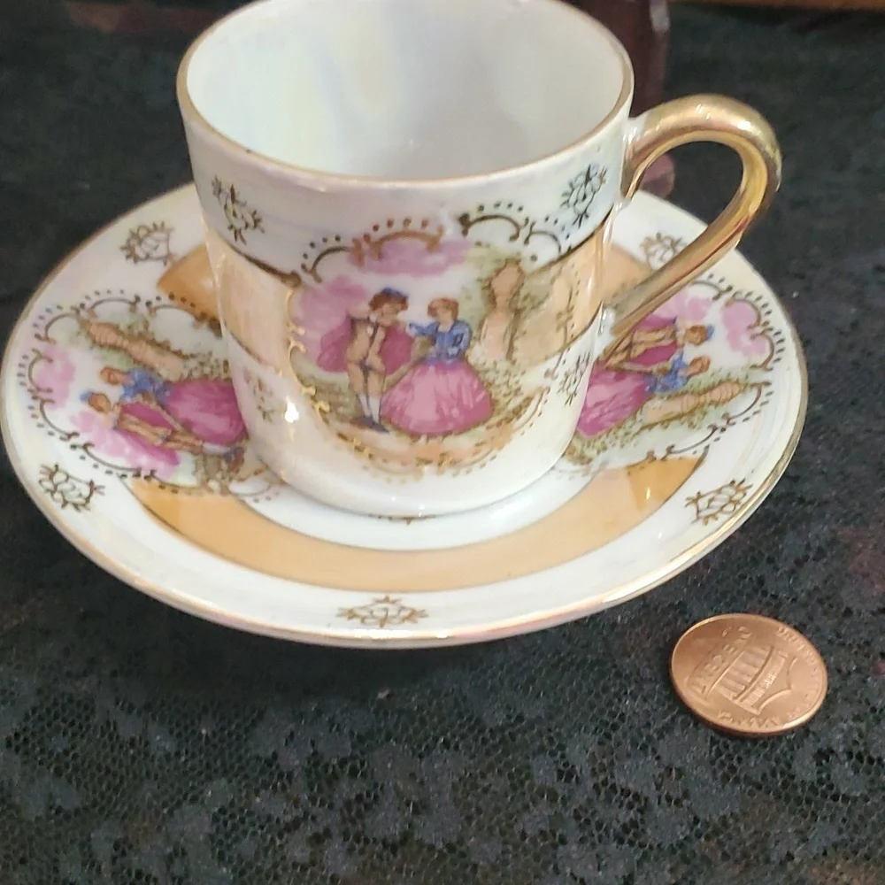Vintage‎ Inarco Mini Tea Cup & Saucer Made in Japan